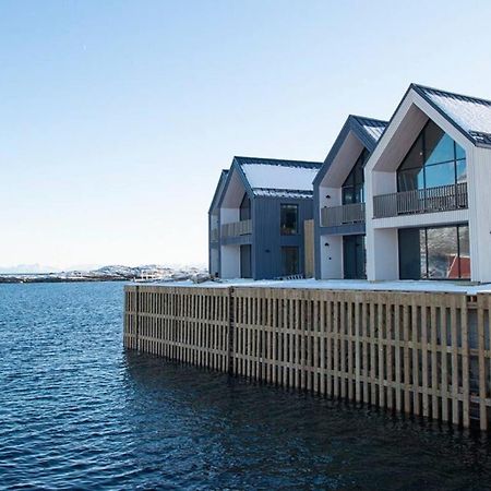 Ny Leilighet I Henningsvaer! Exterior foto